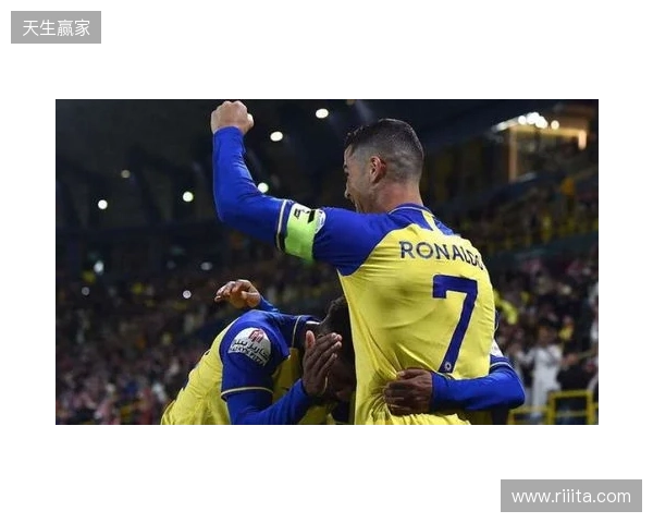 5场贡献3球1助攻，埃泽蝉联阿森纳月最佳球员