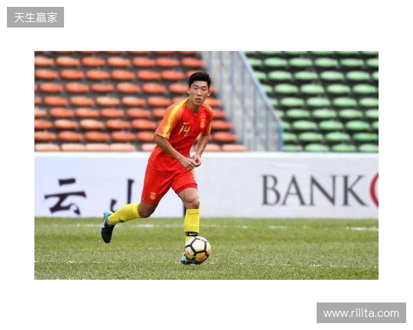 马德兴:U17国足2-0乌兹别克斯坦队,赵松源和张伯霖各入一球 马德兴:U17国足2-0乌兹别克斯坦队,赵松源和张伯霖各入一球
