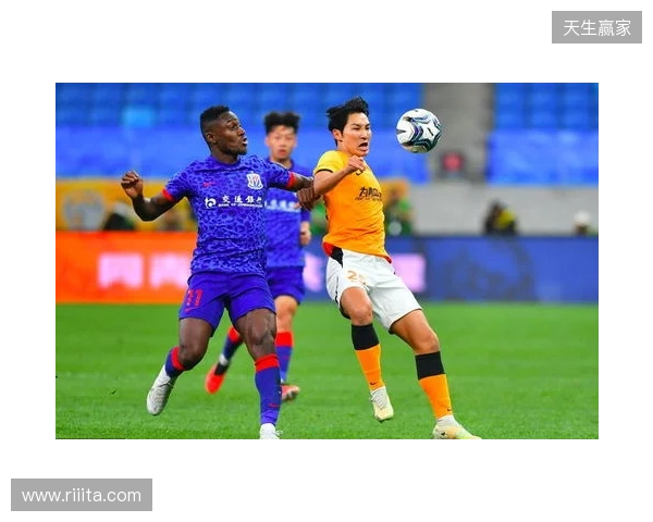 半场-上海申花0-0青岛海牛 拉唐头球造险牟鹏飞精彩三连扑